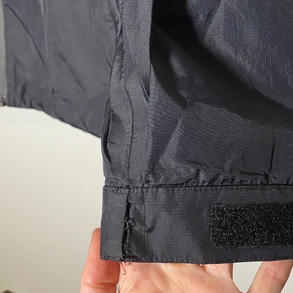Volcom Rain Jacket - Picture 13 of 14